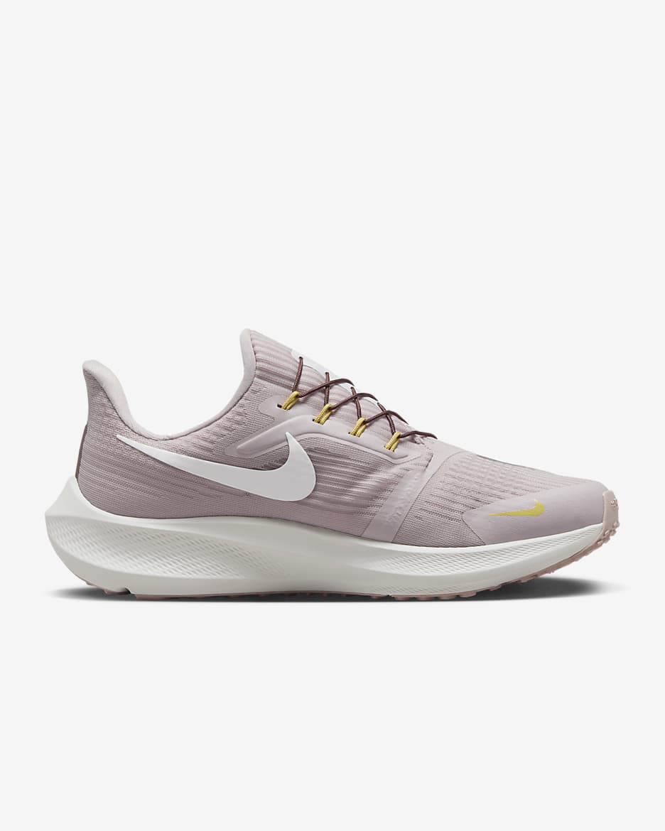 Tenis de correr en carretera faciles de poner y quitar para mujer Nike Pegasus FlyEase. Nike